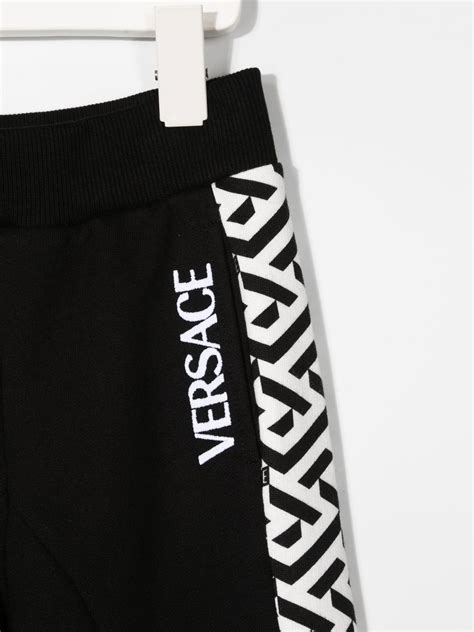 versace hose mit greca schlüsselmotiv sale|Versace Jogginghose Mit Greca.